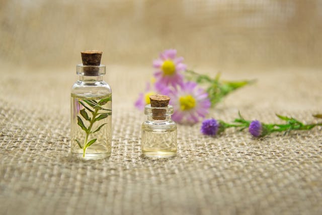 Natural Remedies for Allergy Relief-essential oils